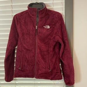 North face. Size small. Burgundy